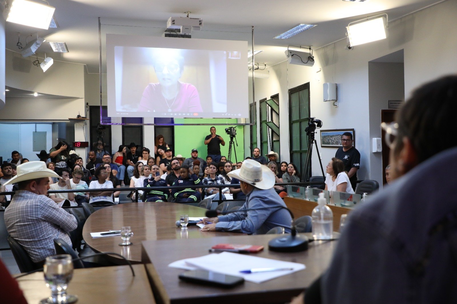 WhatsApp Image 2025-10-03 at 12.15.11 (1)