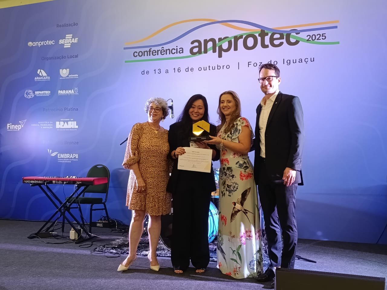 WhatsApp Image 2025-10-16 at 16.18.20