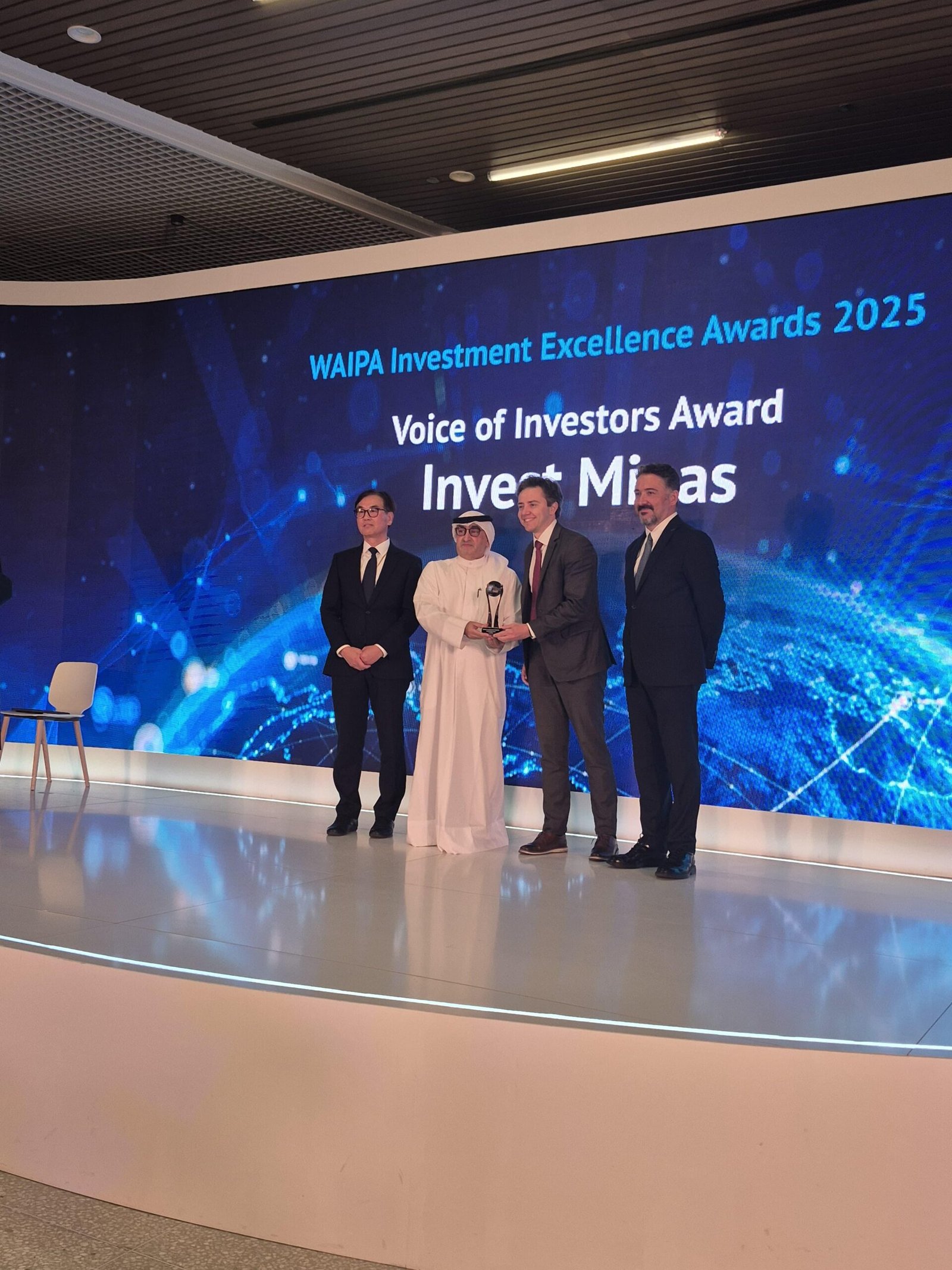 governo-de-minas-recebe-premio-internacional-pelo-programa-rota-da-descarbonizacao