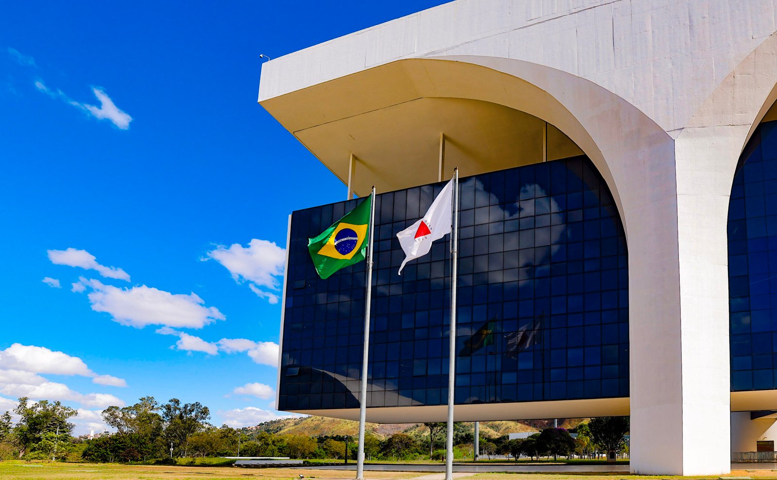 governo-de-minas-paga-r-1045-milhoes-do-propag-a-uniao